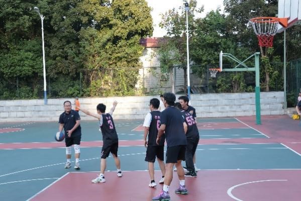 实时赛况精彩不断